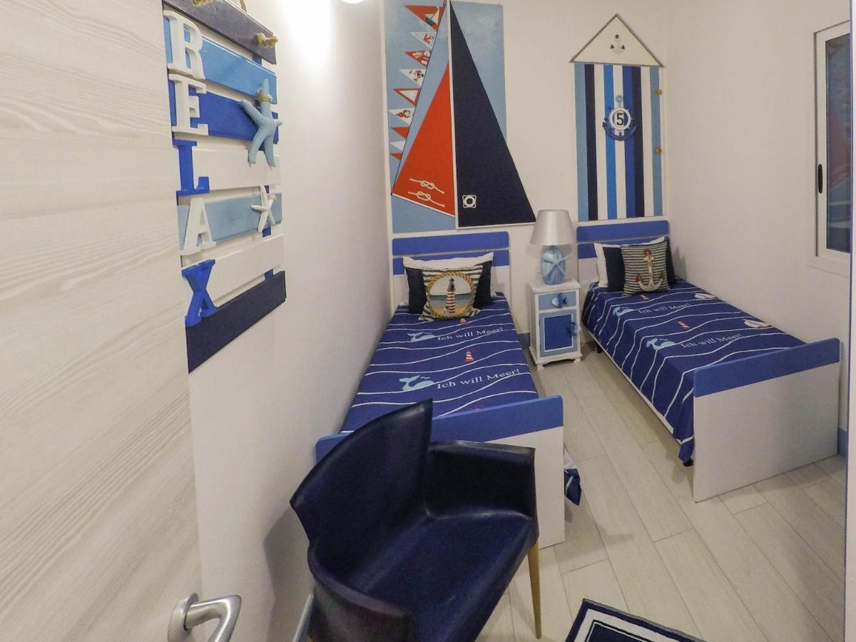 فيلا La Casa In Riva Al Mare أوغوستا المظهر الخارجي الصورة