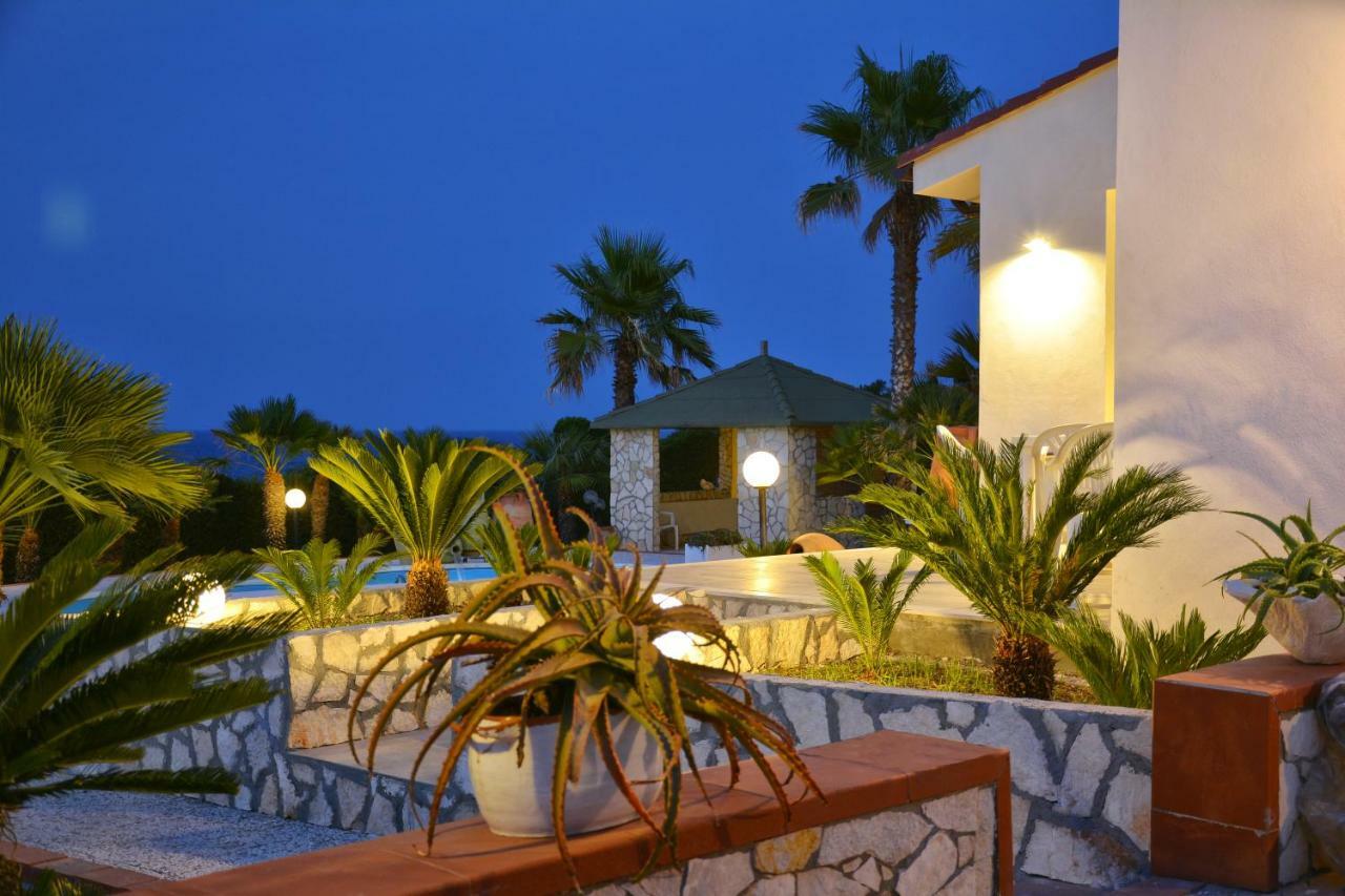 فيلا La Casa In Riva Al Mare أوغوستا المظهر الخارجي الصورة